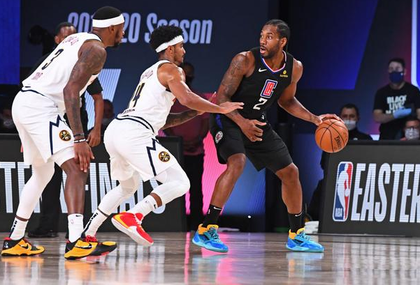 Können Los Angeles Clippers Unterstützung von Rajon Rondo erhalten?